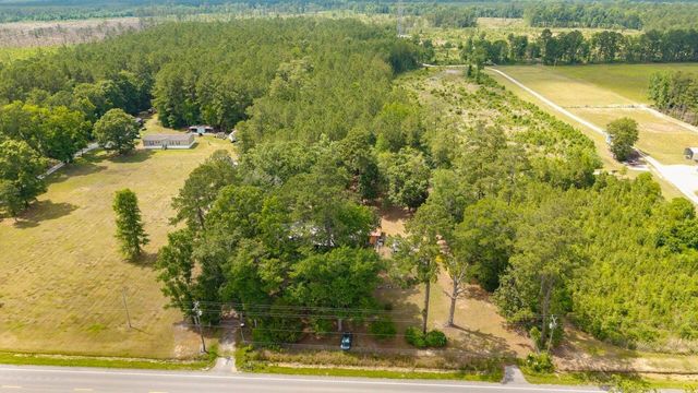 6222 Saints Delight Rd., Georgetown, SC 29440