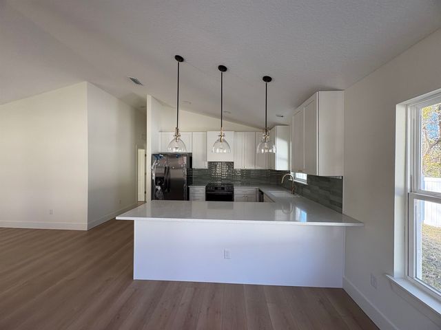 2867 N Seventh St, St Augustine, FL 32084