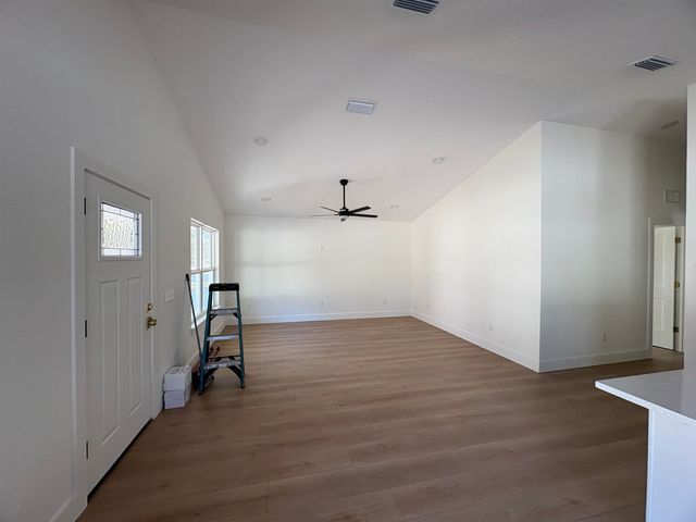 2867 N Seventh St, St Augustine, FL 32084