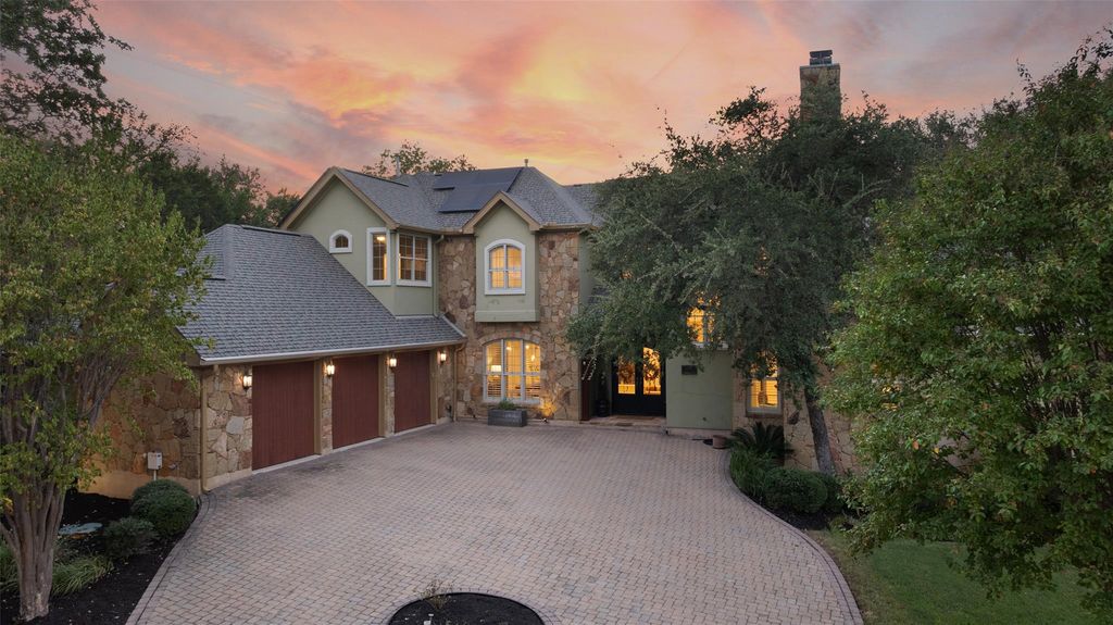 7228 Oak Shores DR, Austin, TX 78730