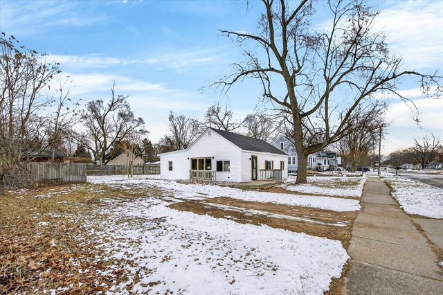 3746 Milan Avenue SW, Wyoming, MI 49509