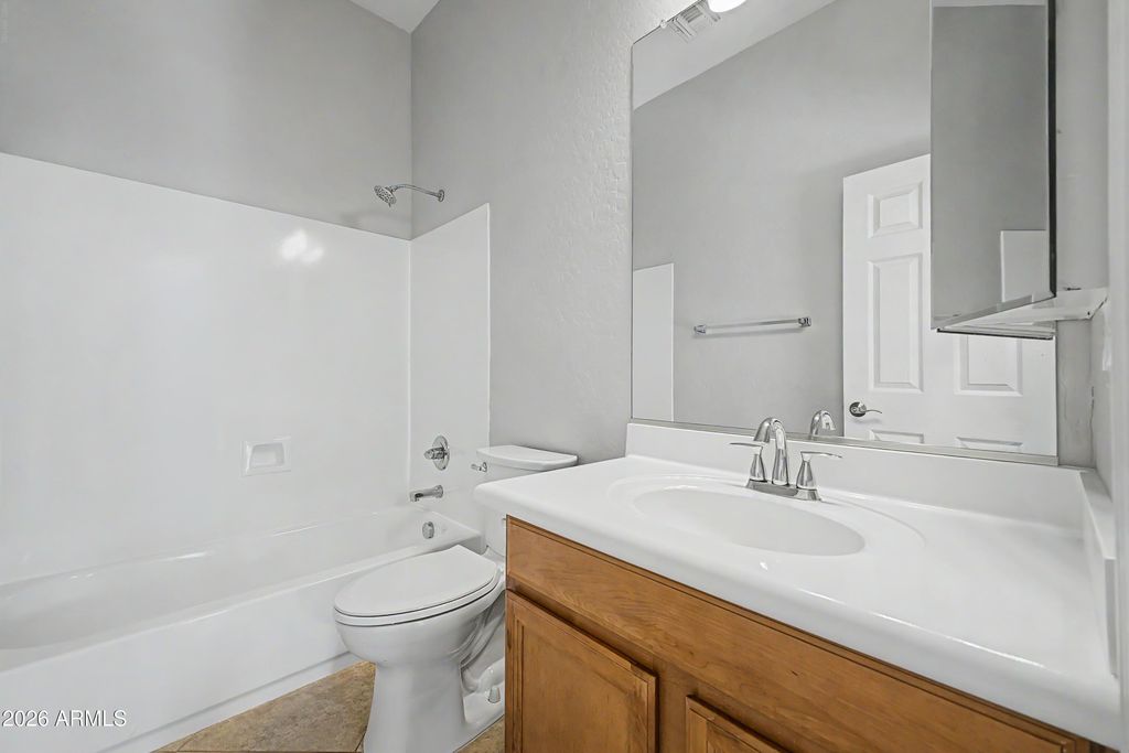 Image 14 of property listing at 2752 N 150TH Lane, Goodyear, AZ 85395