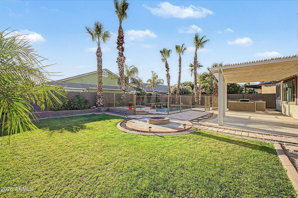 Image 36 of property listing at 2752 N 150TH Lane, Goodyear, AZ 85395
