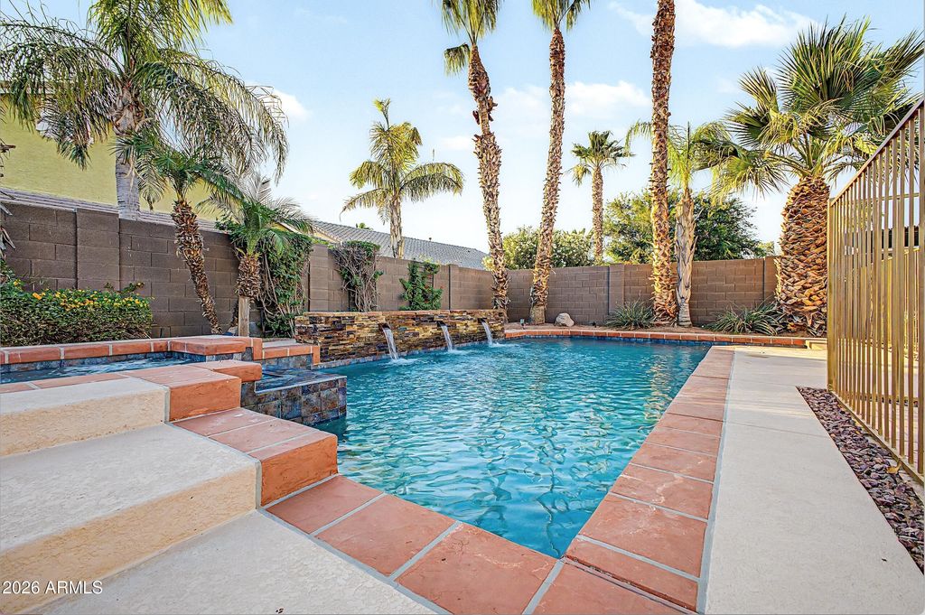 Image 37 of property listing at 2752 N 150TH Lane, Goodyear, AZ 85395