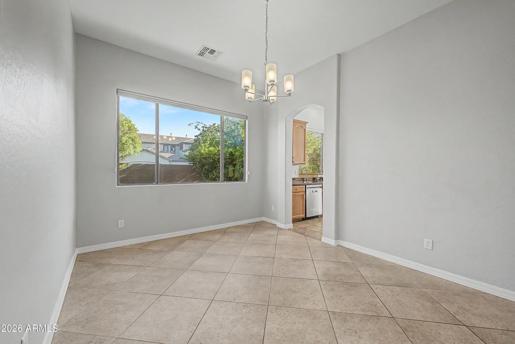 Image 7 of property listing at 2752 N 150TH Lane, Goodyear, AZ 85395