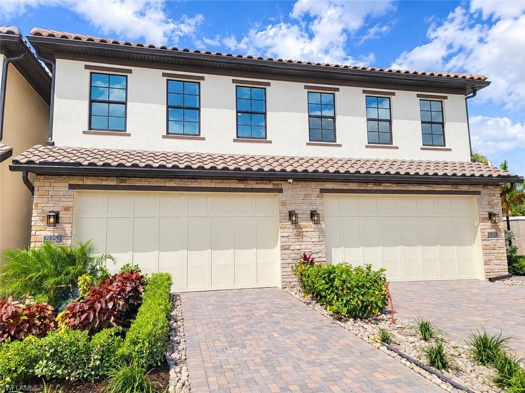 21250 Estiva Villa CIR, ESTERO, FL 33928 — photo 4