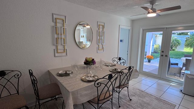 13 SW 13th Street, Deerfield Beach, FL 33441
