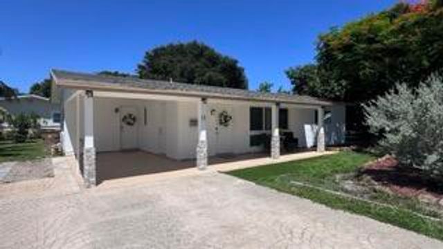 13 SW 13th Street, Deerfield Beach, FL 33441