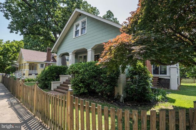 3234 5TH ST N, Arlington, VA 22201
