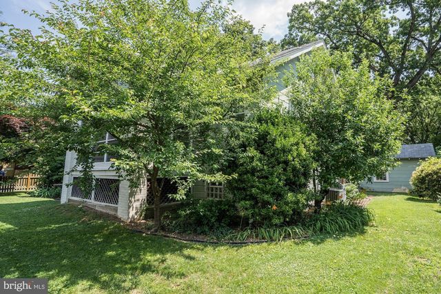 3234 5TH ST N, Arlington, VA 22201