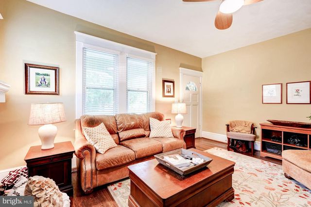 3234 5TH ST N, Arlington, VA 22201