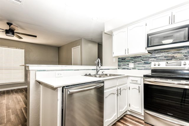 3022 Forest Lane 309, Dallas, TX 75234