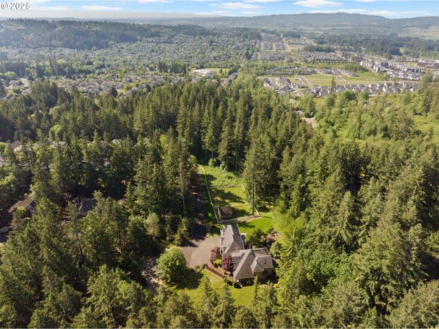 16590 Sw HIGH HILL Ln, Beaverton, OR 97007