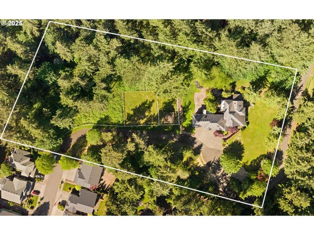 16590 Sw HIGH HILL Ln, Beaverton, OR 97007