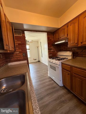 2515 S HOWARD ST, Philadelphia, PA 19148