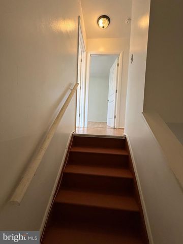 2515 S HOWARD ST, Philadelphia, PA 19148