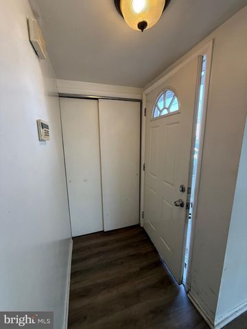 2515 S HOWARD ST, Philadelphia, PA 19148