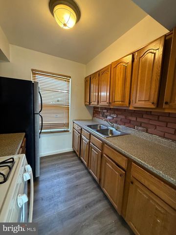 2515 S HOWARD ST, Philadelphia, PA 19148