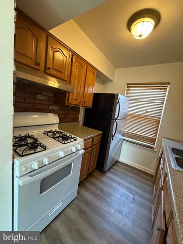 2515 S HOWARD ST, Philadelphia, PA 19148