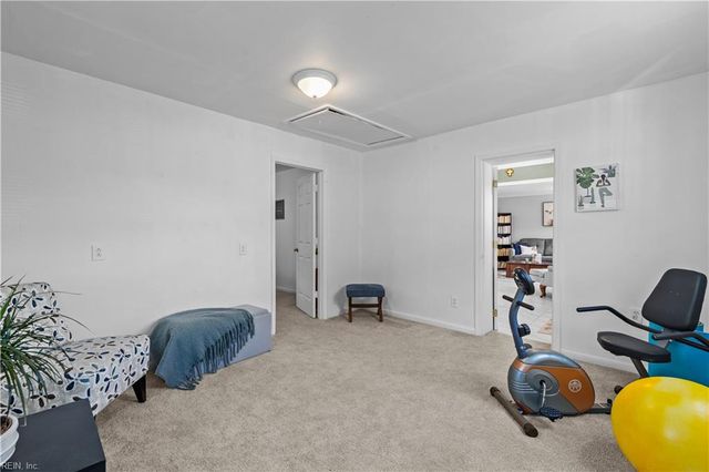 4001 Francis Lee DR, Virginia Beach, VA 23452