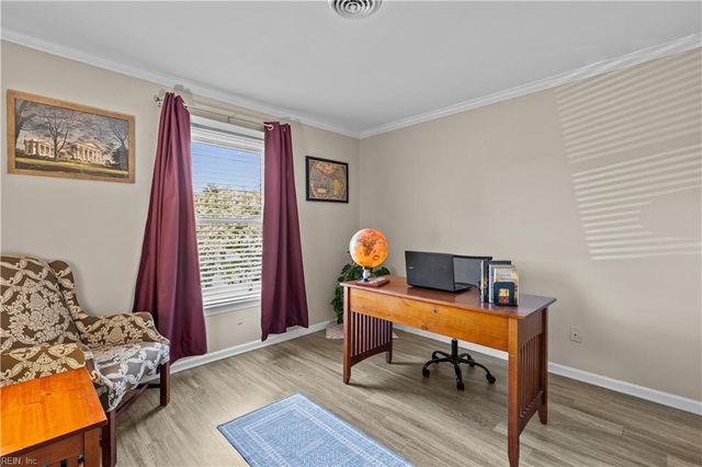 4001 Francis Lee DR, Virginia Beach, VA 23452
