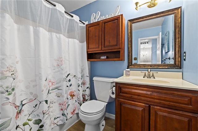 4001 Francis Lee DR, Virginia Beach, VA 23452