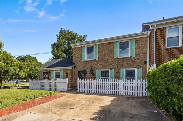 4001 Francis Lee DR, Virginia Beach, VA 23452