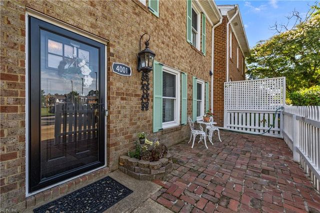 4001 Francis Lee DR, Virginia Beach, VA 23452