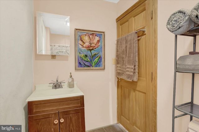 115 HARLACHER RD, East Berlin, PA 17316