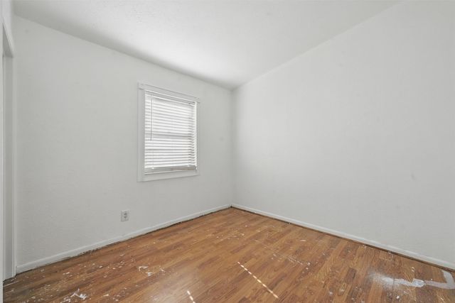 900 Wilkinson Drive, Mesquite, TX 75149