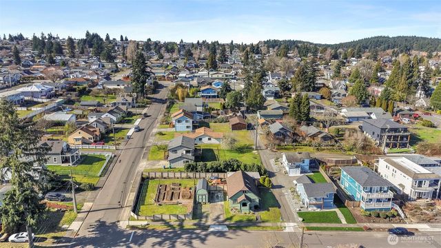 4908 N Winnifred Street, Ruston, WA 98407