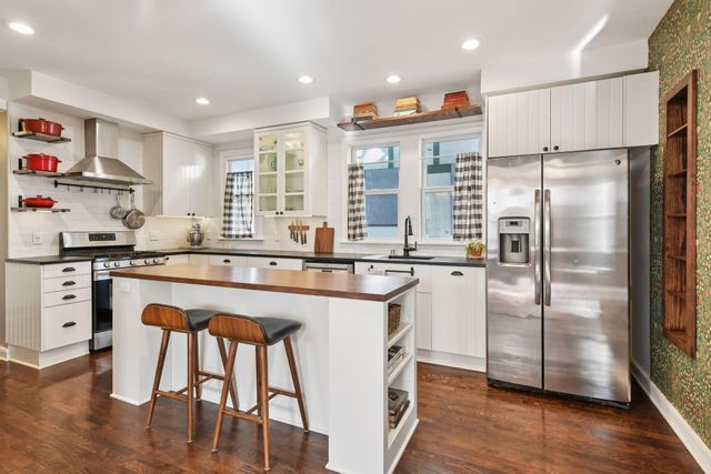 3828 Nicollet Avenue, Minneapolis, MN 55409