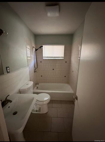 2471 Route 302, Middletown, NY 10941