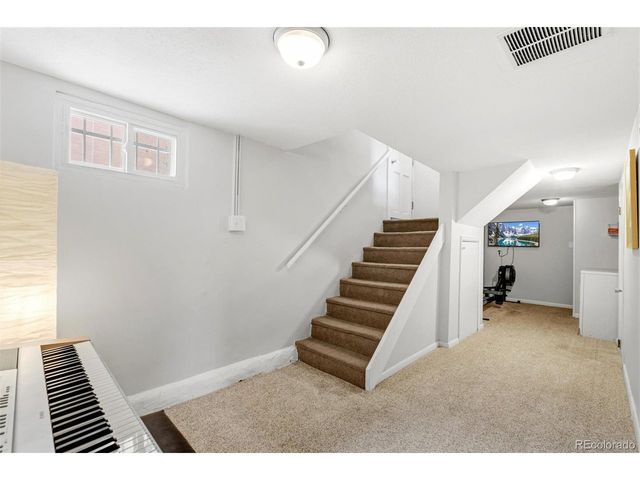 933 E 23rd St, Denver, CO 80205