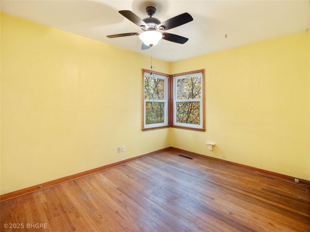 1401 1st Street N, Newton, IA 50208