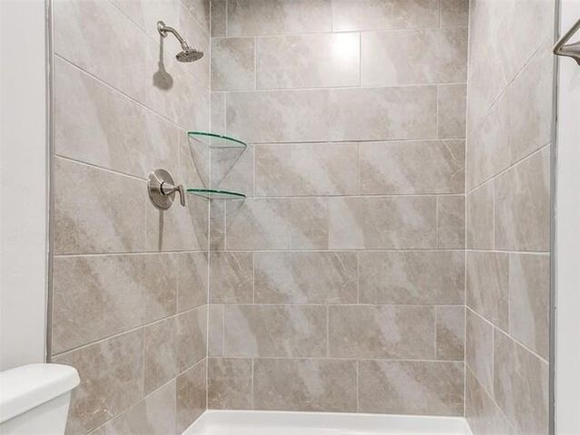 9207 SW 47th Street, Oklahoma City, OK 73179