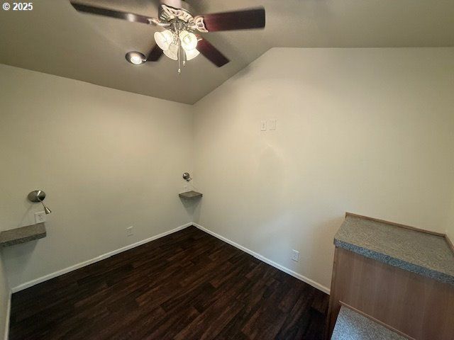 25 SAND DOLLAR Dr, Florence, OR 97439