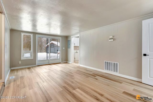 10960 Totem Road, Anchorage, AK 99516