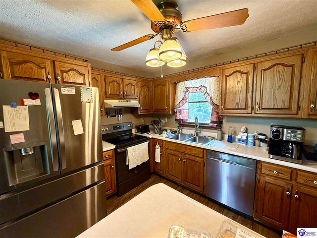233 Berrytown Road, Rineyville, KY 40162