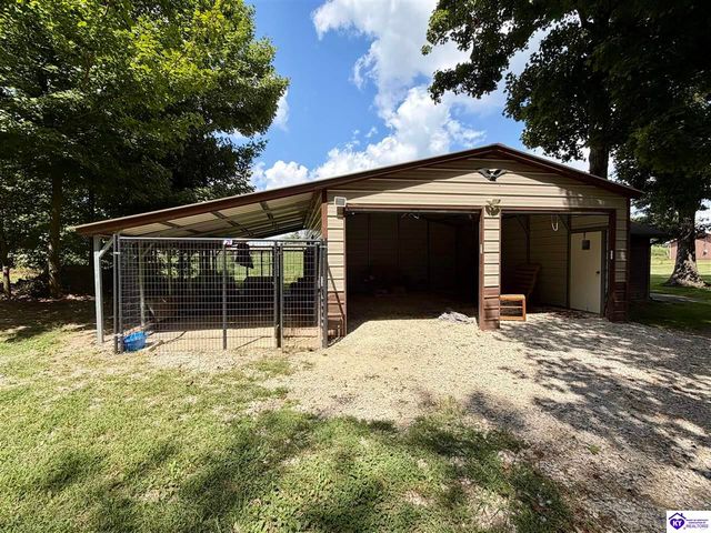 233 Berrytown Road, Rineyville, KY 40162