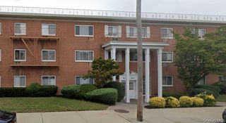 77 Lenox Road 2B, Rockville Centre, NY 11570