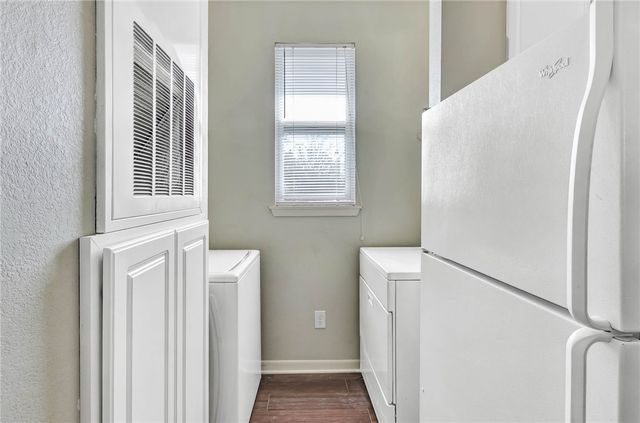 209 Davis Street Multiple Units Available, Bryan, TX 77801