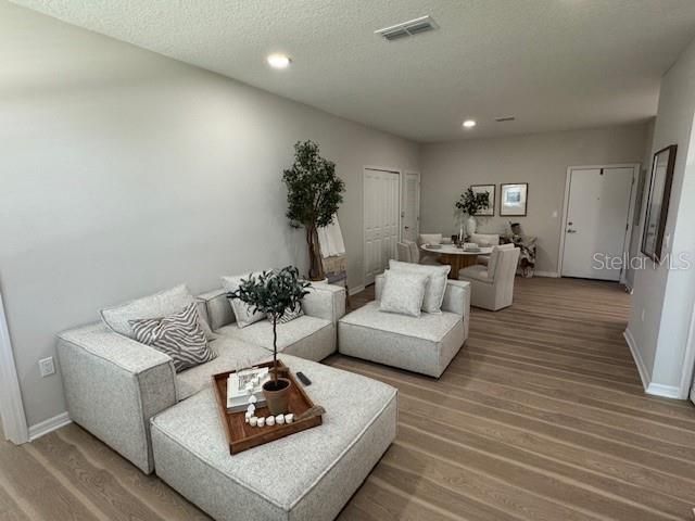 605 4TH AVENUE NW, Largo, FL 33770