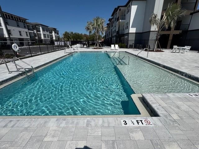 605 4TH AVENUE NW, Largo, FL 33770