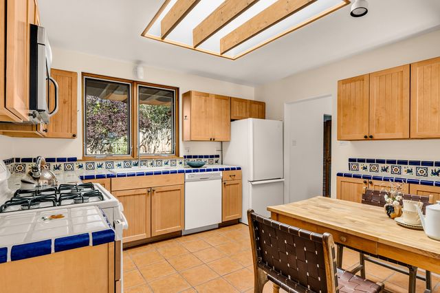 144 Cedar Street, Santa Fe, NM 87501