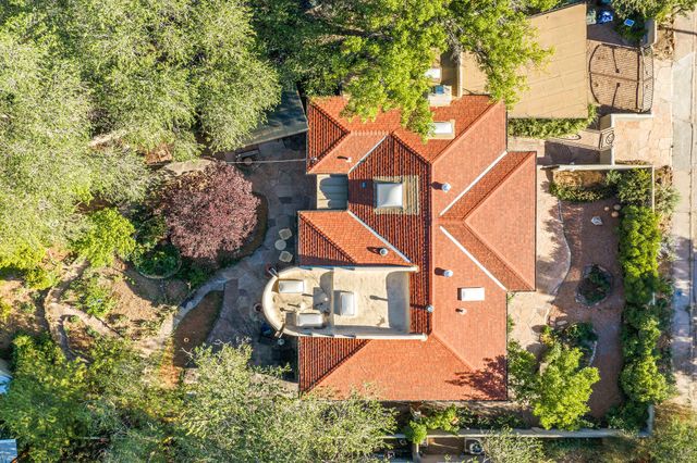 144 Cedar Street, Santa Fe, NM 87501