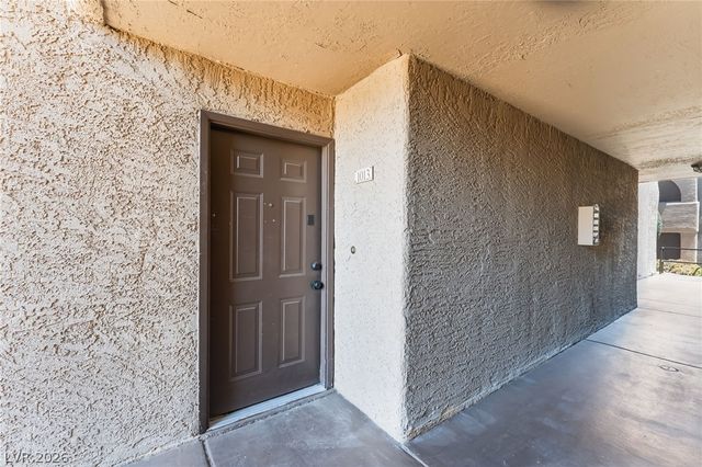2200 South Fort Apache Road 1013, Las Vegas, NV 89117