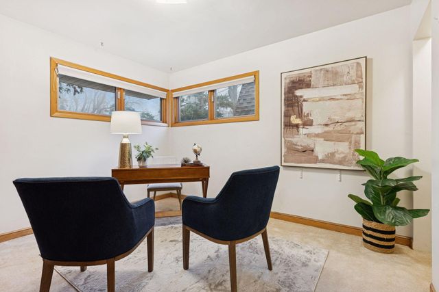 3228 Victoria Street N, Shoreview, MN 55126