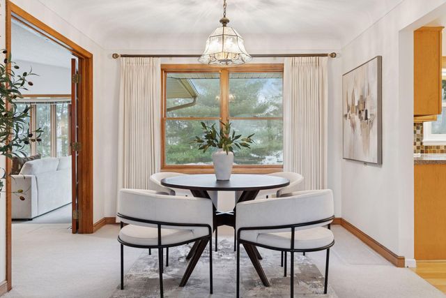 3228 Victoria Street N, Shoreview, MN 55126