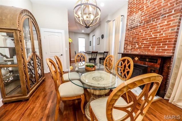 4367 Enright Avenue, St Louis, MO 63108